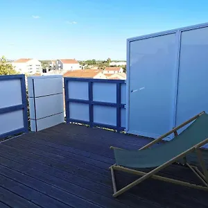 Appartement Le Petit Roof Top*clim*wifi, Miramas